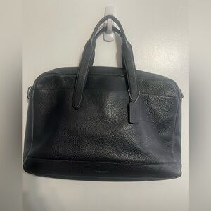 EUC Navy Blue Leather Coach Laptop Bag with It’s Hang Tag.